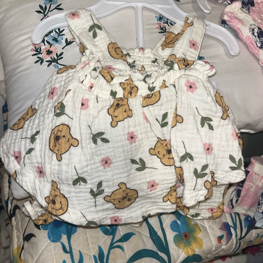 Disney White and Yellow Kids Matching Set